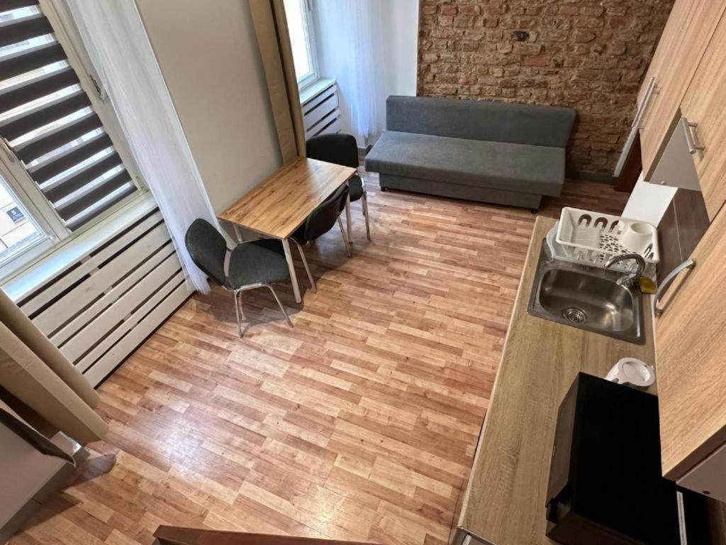 Apartment Golebia