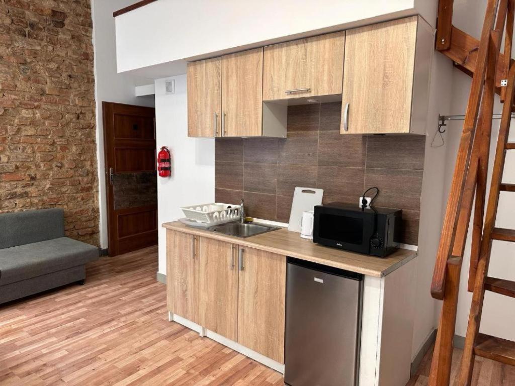 Golebia Apartment *